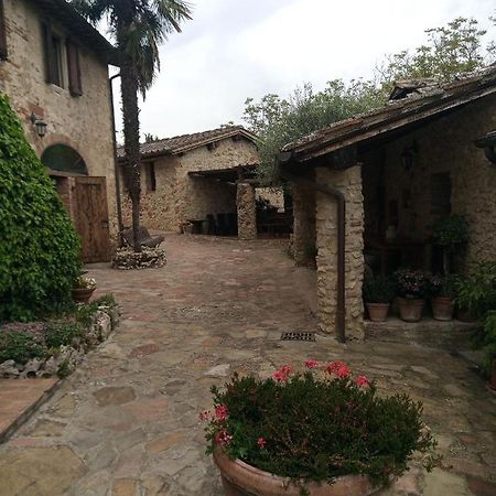 Agriturismo La Fornace Di Rossi Stefano Belvedere  Buitenkant foto